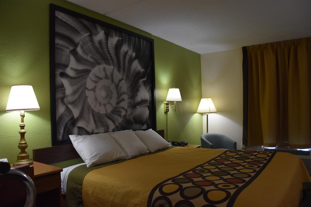 Super 8 By Wyndham Tifton Hotel Exterior foto